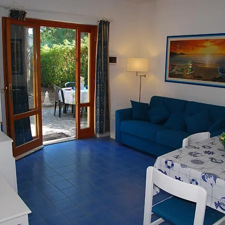 Appartement Acacia - Zona Centrale, Con Clima, Giardino Privato E Posto Auto *